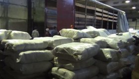 Контрафактную одежду от "GUCCI" задержали тюменские таможенники